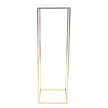 Colonne dorée rectangulaire